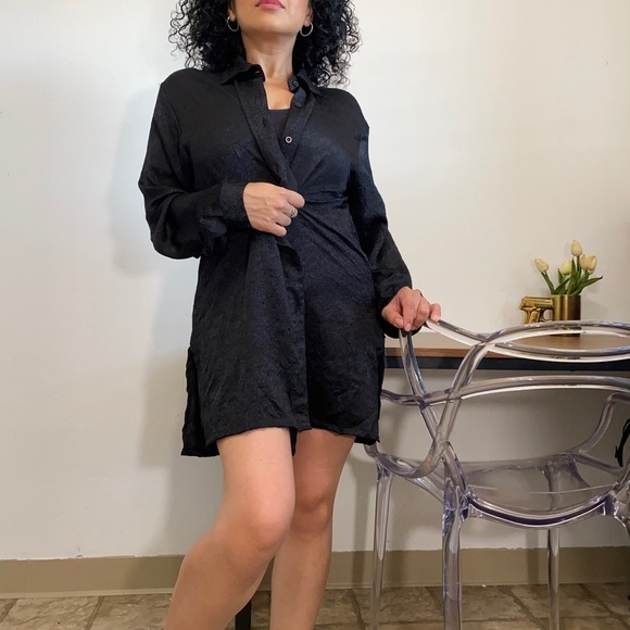 Take Two Clothing Co. Vintage Crinkle sheen Button Up Collared Shirt - Picture 3 of 7